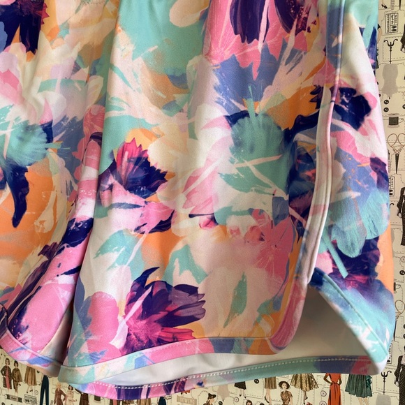 Girls Runway shorts NW 🖤 - Picture 2 of 5